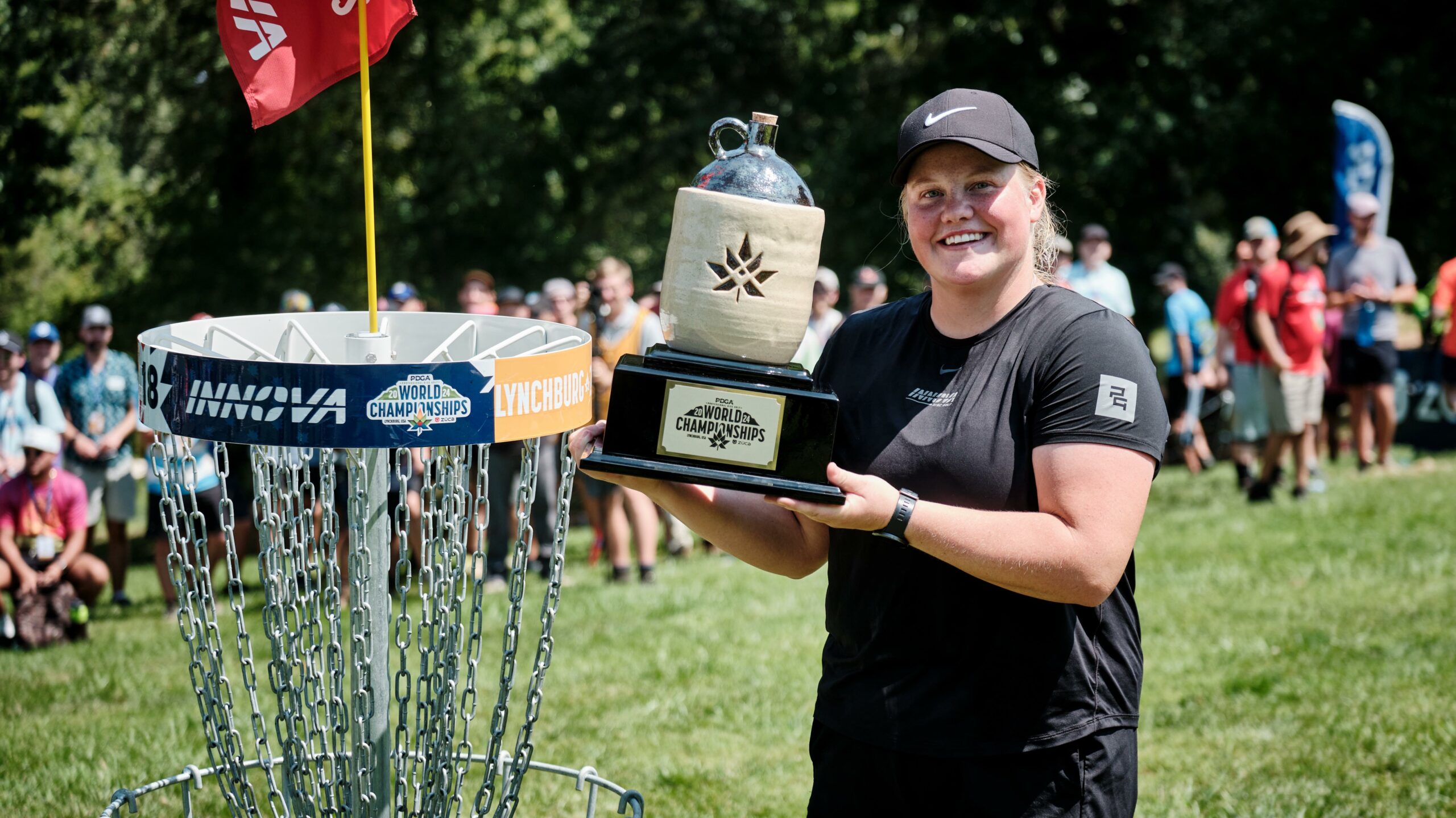 Eveliina Salonen Wins the 2024 PDGA Pro World Championships Innova